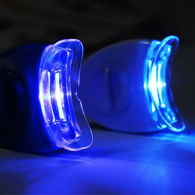 Clareamento Dentário com LED UV | Tecnologia Profissional para Resultados Rápidos em Casa